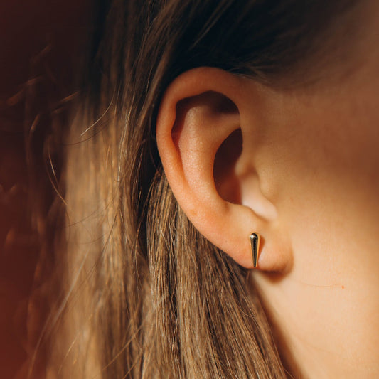 Ohrstecker goldener Tropfen
