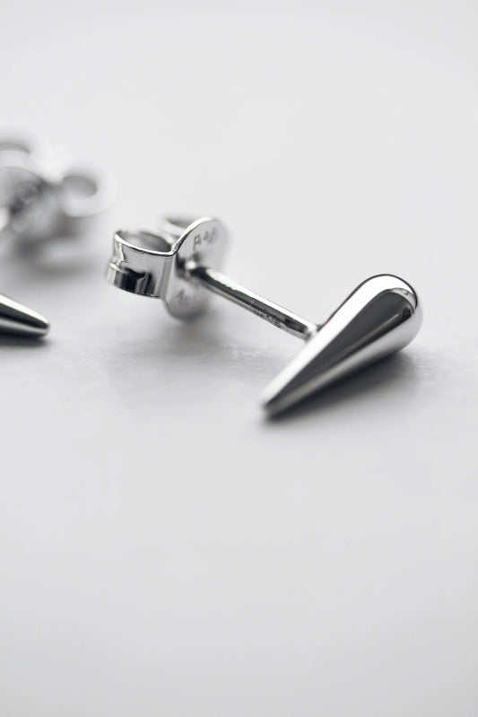 Ohrstecker silbener Tropfen