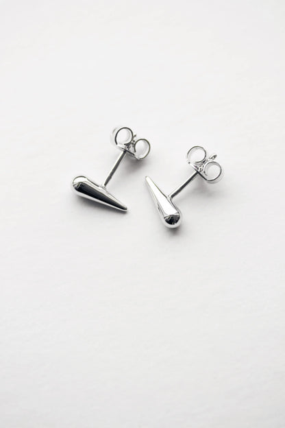 Ohrstecker silbener Tropfen