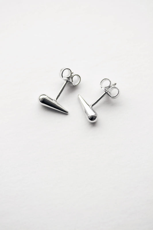 Ohrstecker silbener Tropfen